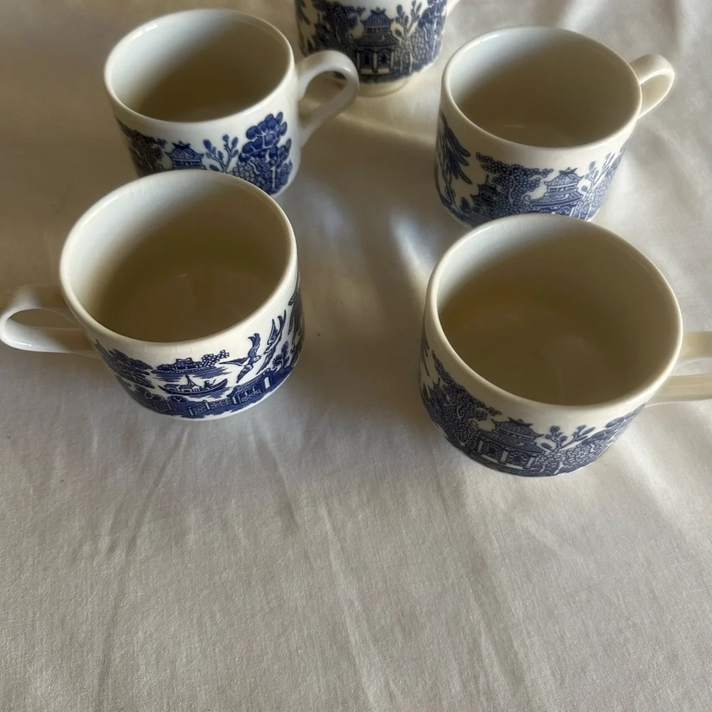5 BLUE WILLOW CHURCHILL COFFEE TEA CUP MADE IN ENGLAND - Picture 11 of 14